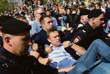 Más de mil arrestados  en protesta contra Putin
