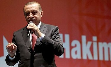 Detenido un asesor militar del presidente Erdogan