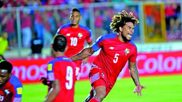 Román Torres estará ante EU