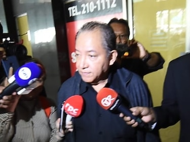 El sacerdote David  Cosca vuelve a la actividad eclesiástica pública en una iglesia en Ancón 
