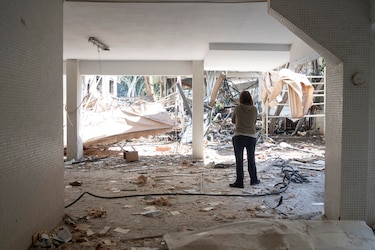 Israel ha registrado menos de diez impactos de misiles de Irán, según portavoz militar