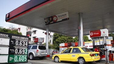 Alza en combustible costeará ajuste a los jubilados