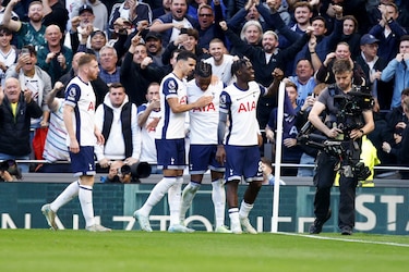 El Tottenham deja a Lopetegui en la cuerda floja