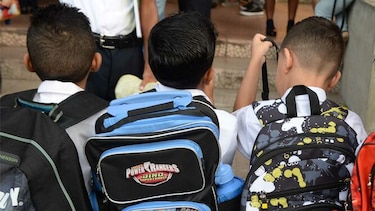 Proponen cobros multianuales para mitigar alza de precios en los colegios