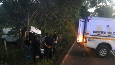 Dos muertos deja accidente vehicular en Los Santos