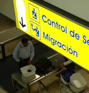 PN detiene a colombiano por intentar llevar cocaína a España