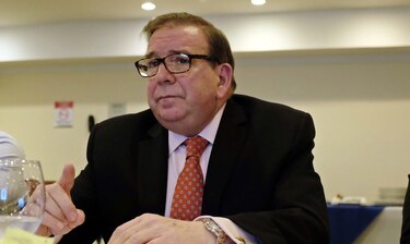 Candidato presidencial de coalición antichavista promete liberar a los ‘presos políticos’