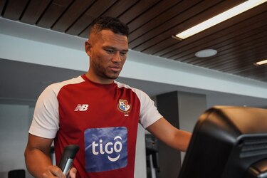Rolando Blackburn se une a la selección de Panamá para participar de la Copa Oro