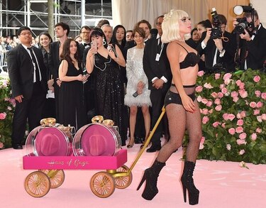 Gala del Met: la moda extravagante, subversiva e irónica en Nueva York