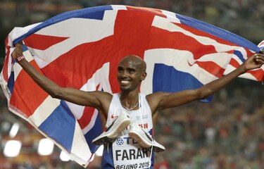 Mo Farah también deja su huella en Mundial de Beijing