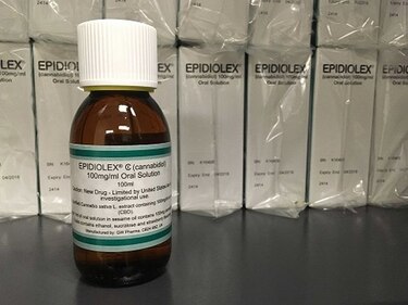 Estados Unidos aprueba primer medicamento derivado de la marihuana