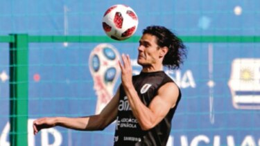 Goleador de la Celeste tiene en vilo a Uruguay