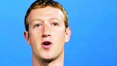 Facebook INC. medita trabajar con Google INC.