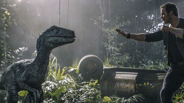Secuela de 'Jurassic World' debuta con 150 millones de dólares