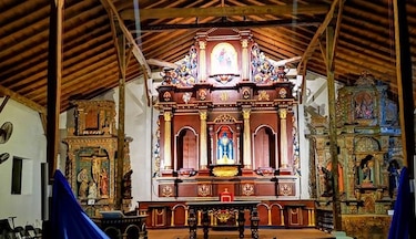 Consagran nuevo altar de la iglesia colonial de Parita