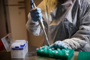 China afirma que su vacuna contra la Covid-19 estará disponible al público en noviembre