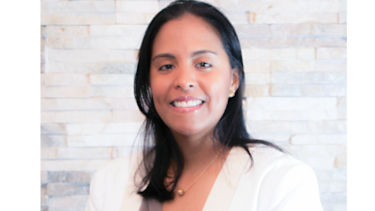  Young en comisión de la IWF 