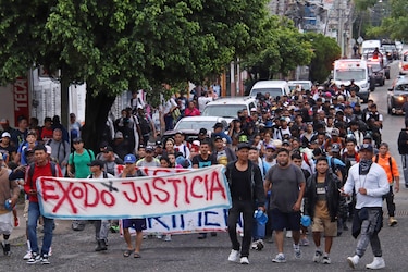 Cientos de migrantes salen en caravana del sur de México; conozca hacia dónde se dirigen 