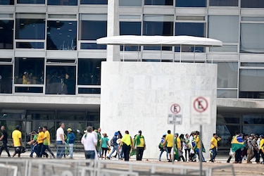 La Fiscalía homologa primeros diez acuerdos con imputados por intentona golpista en Brasil