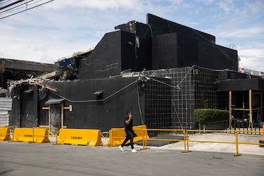 La familia de uno de los 231 fallecidos en discoteca presenta demanda contra propietarios