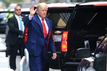 FBI incautó documentos clasificados en la residencia de Trump
