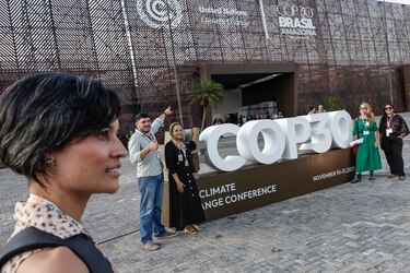 La COP30 empieza en Brasil con muchos deberes y la misión de frenar la ola de negacionismo