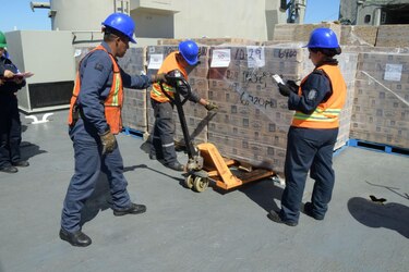 Llegan a Cuba dos buques mexicanos cargados de alimentos en medio de las tensiones con Estados Unidos