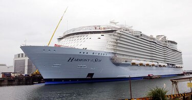 Accidente fatal en el crucero más grande del mundo, el Harmony of The Seas: un muerto y cuatro heridos graves al caer bote salvavidas