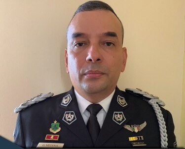 Destituyen del cargo al director de la Policía Nacional, Gabriel Medina
