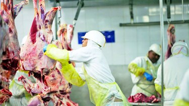China cesa pedidos de carne brasileña por coronavirus