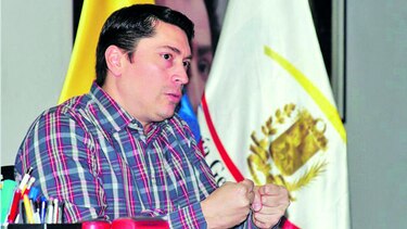 Procuraduría pide el cese de actos parlamentarios