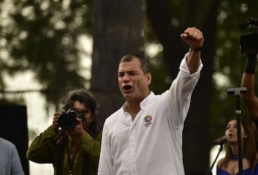Rafael Correa celebra sus diez años en el poder en plena campaña electoral en Ecuador