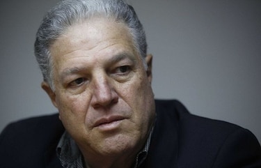 Jorge Arango, exministro del MIDA es hospitalizado tras ser embestido por un toro
