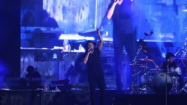 Maná estuvo cercano y estruendoso en la Plaza Amador
