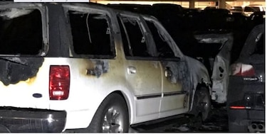 Incendio en Disneyland deja nueve carros parcialmente destruidos