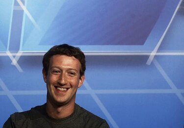 Facebook competirá con Google con su propia red de publicidad para móviles