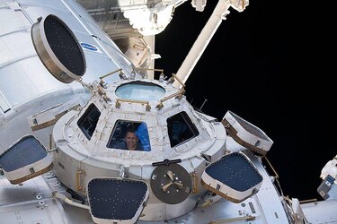 La Estación Espacial Internacional cumple 25 años en órbita: la historia en números del objeto más caro jamás construido