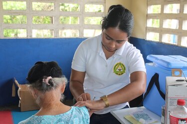 Más de 266 mil dosis de vacuna contra la influenza se han aplicado en el país