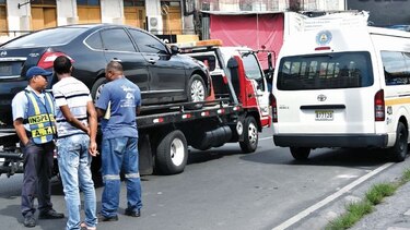 ATTT cierra proceso de consultas para modificar tarifas de grúas
