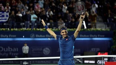 Roger Federer logra el título 100 de su carrera en Dubái