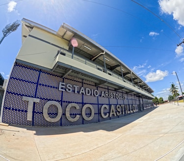 Veraguas estrena el renovado estadio Toco Castillo tras casi ocho años de espera
