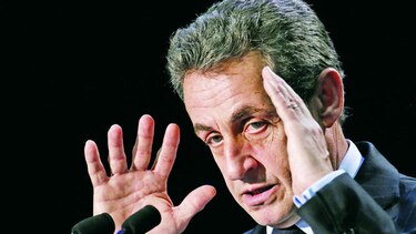 Retiran el brazalete electrónico a Nicolas Sarkozy, que pasa a estar bajo libertad condicional