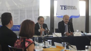 Posponen discusión de propuesta que reforma el fuero electoral
