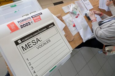Chile se prepara para nuevo plebiscito constitucional con desinterés e incertidumbre