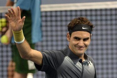 Federer supera a Dimitrov y completa las semifinales en Basilea