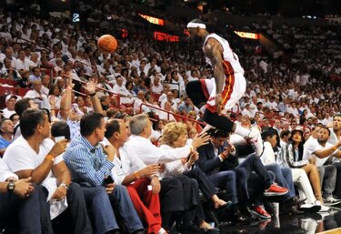 Heat y Spurs dominan con claridad sus series
