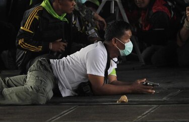 Estalla violencia en Tailandia previo a elecciones
