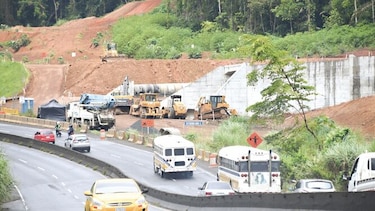 MOP evalúa adendas en obra vial