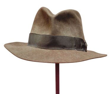 Subastarán icónico sombrero