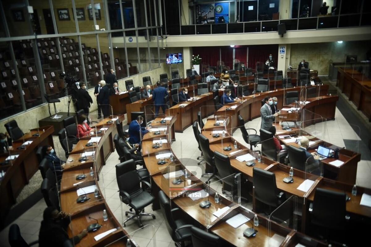 Pleno de la Asamblea Nacional aprueba en tercer debate el proyecto de ...